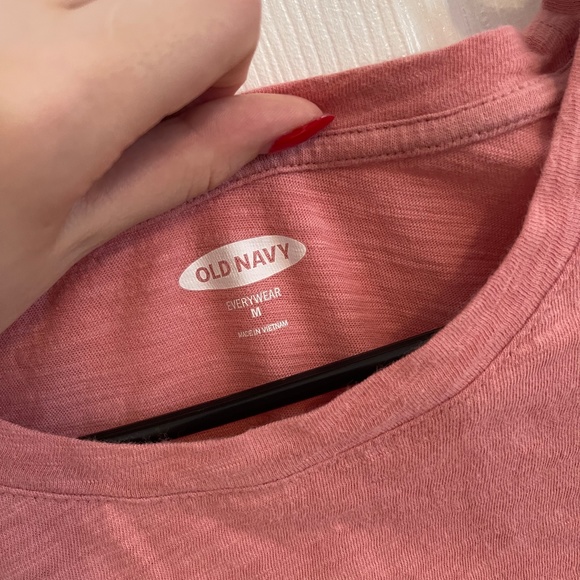 Old Navy T-Shirt - Picture 2 of 4